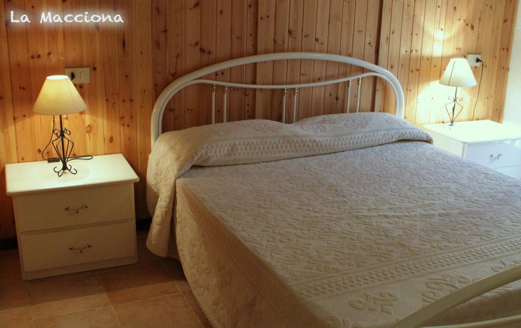 La Macciona Appartement Aglientu Kamer foto